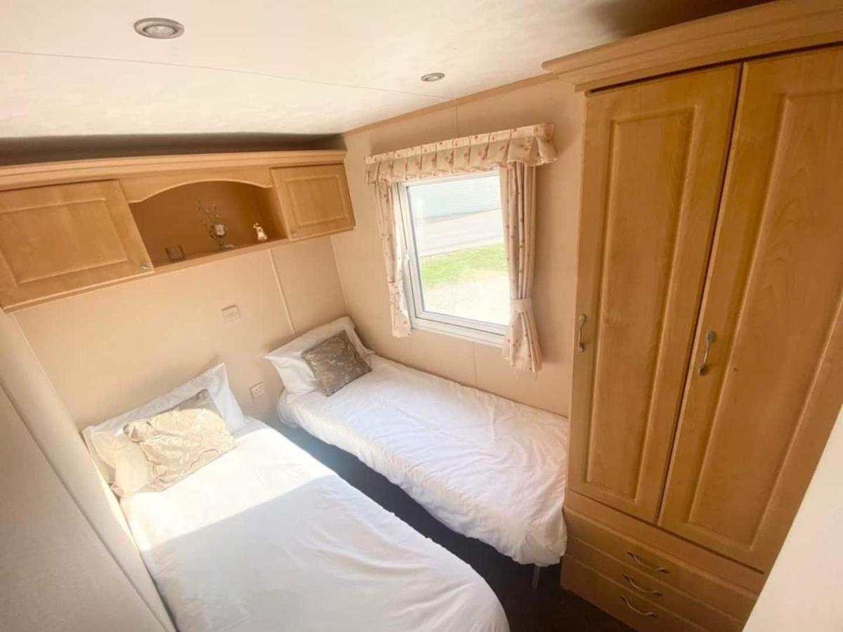Luxury 2 Bedroom 2 Bathroom Caravan-Small Sofa 1 Pers Saint Osyth Ngoại thất bức ảnh