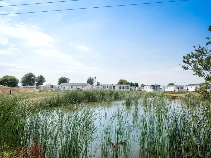 Luxury 2 Bedroom 2 Bathroom Caravan-Small Sofa 1 Pers Saint Osyth Ngoại thất bức ảnh